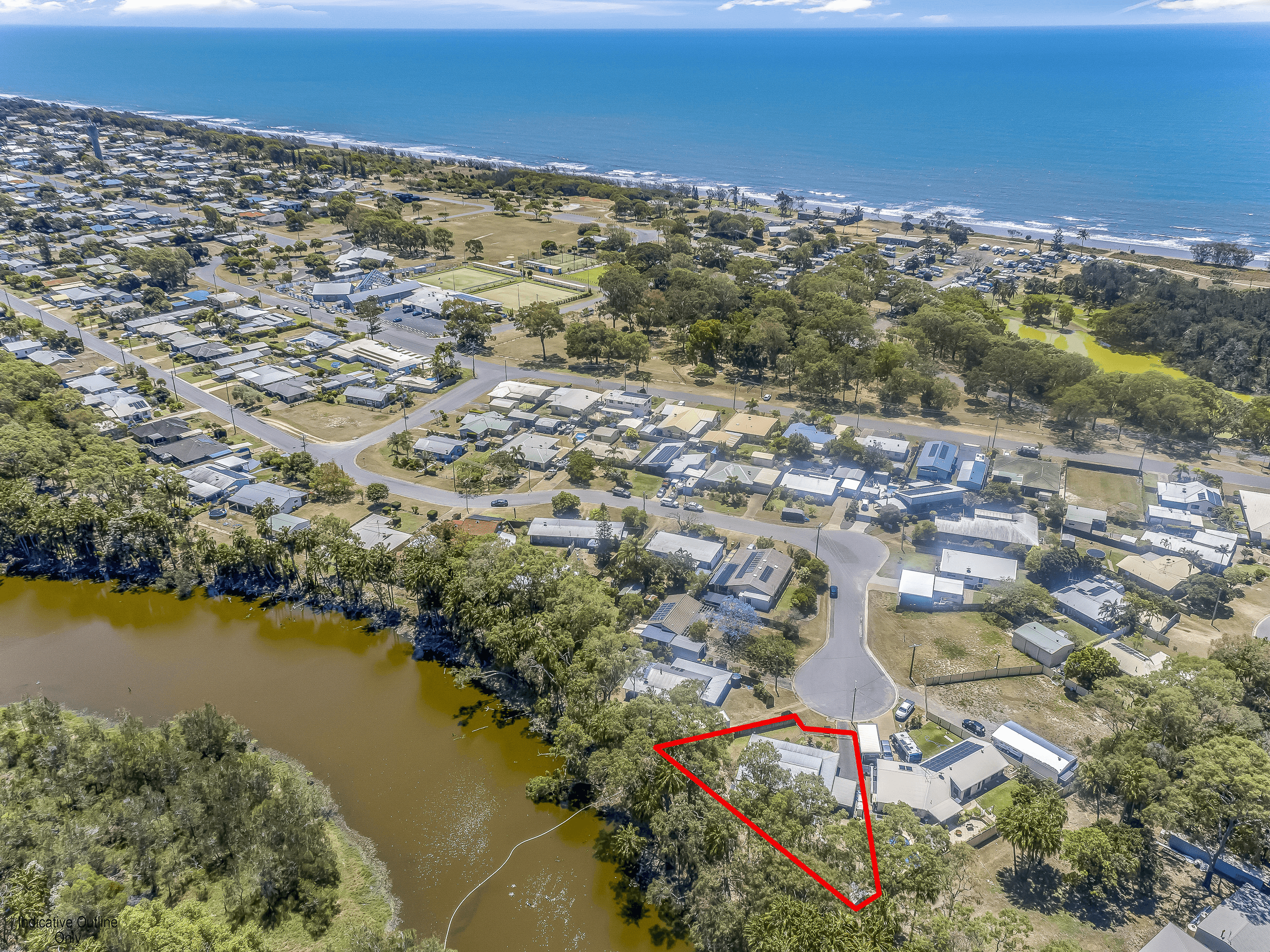 1 Orchid Dr, Moore Park Beach, QLD 4670