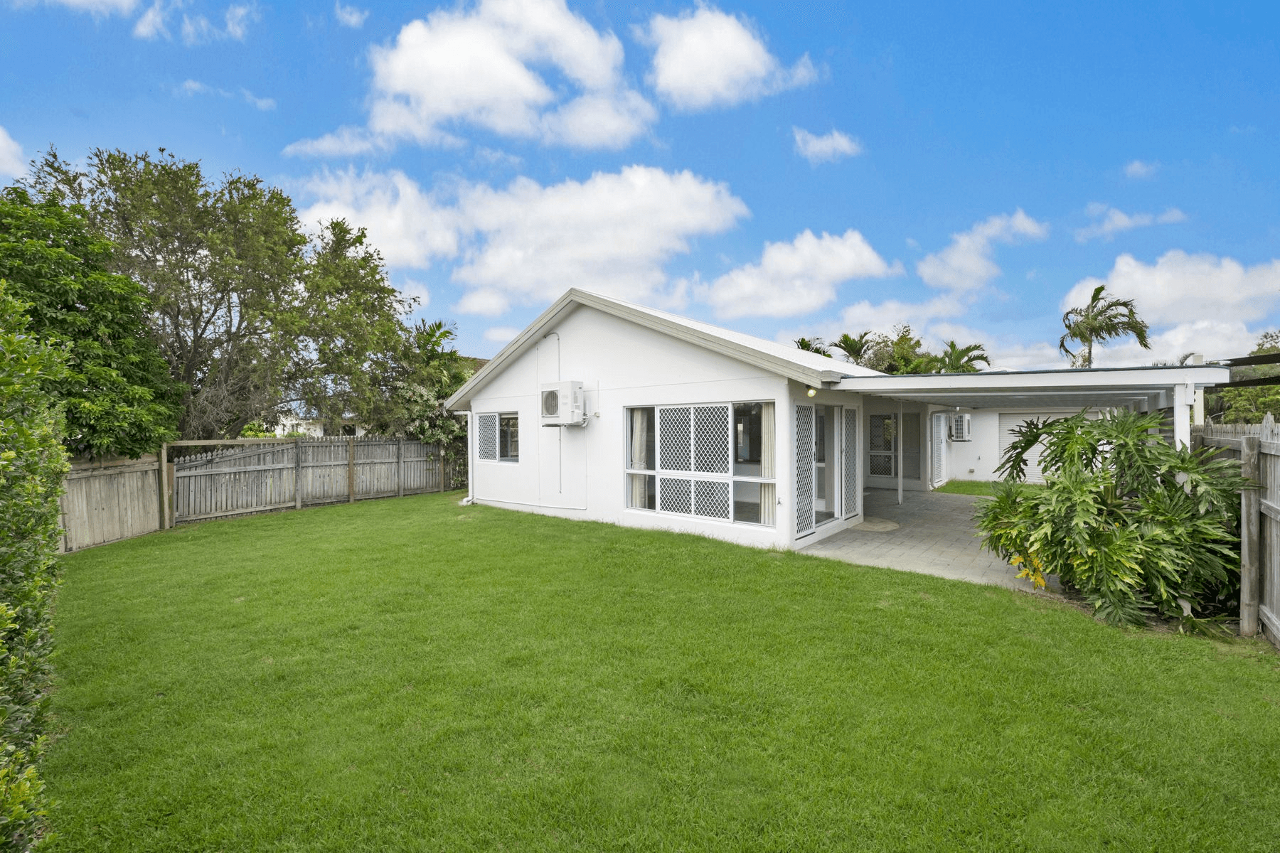 7 Cocos Place, KIRWAN, QLD 4817