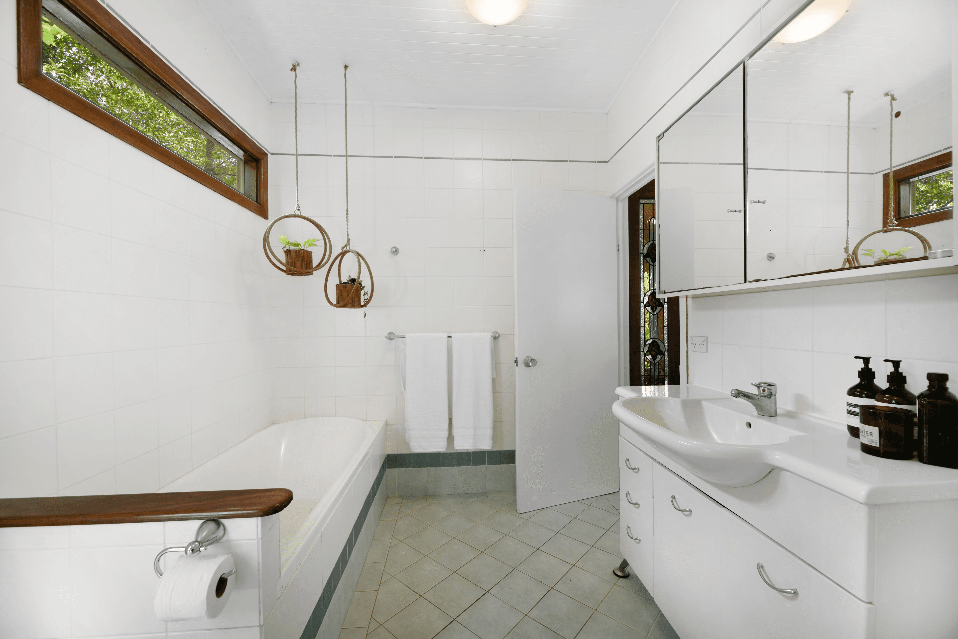 147 Riverview Ave, Dangar Island, NSW 2083