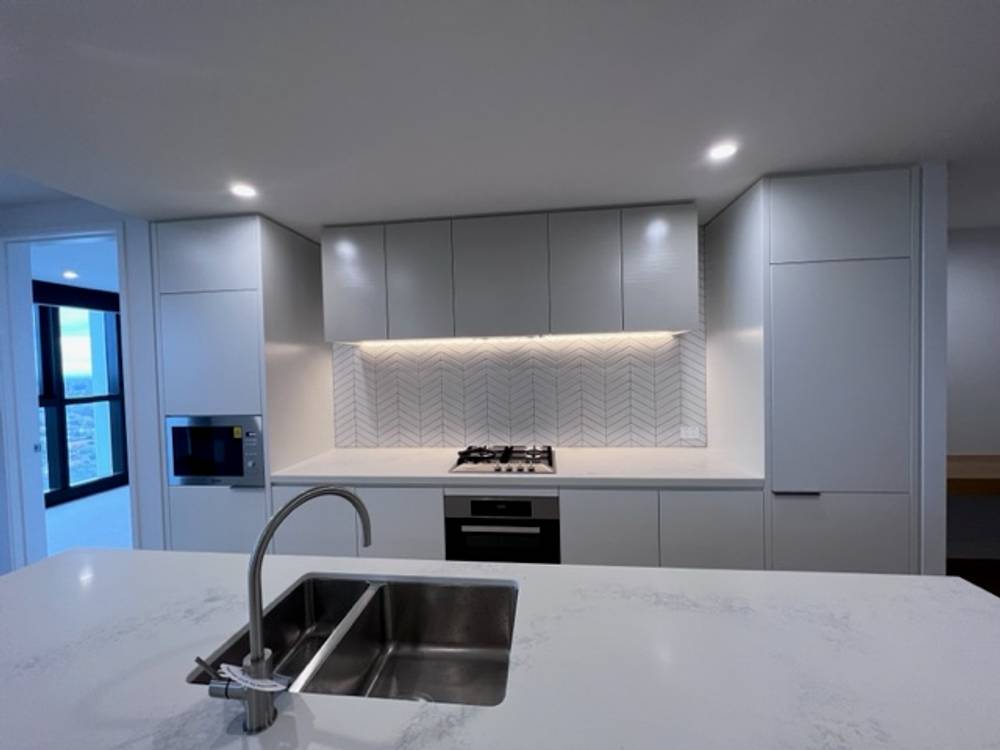2008/3 Young Street, BOX HILL, VIC 3128