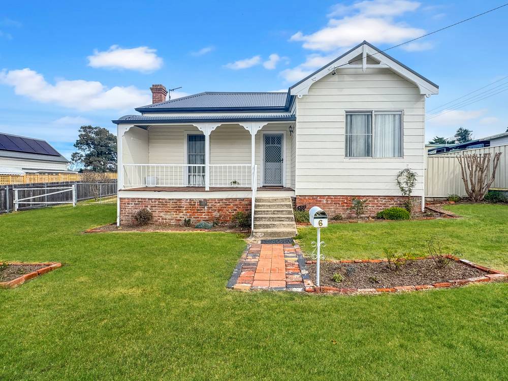6 Park Street, Uralla, NSW 2358