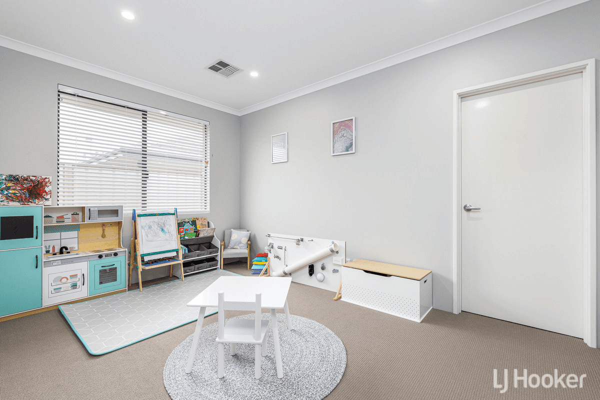 33 Solstice Way, Australind, WA 6233