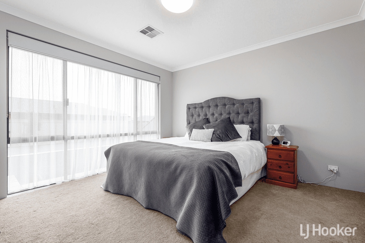 33 Solstice Way, Australind, WA 6233