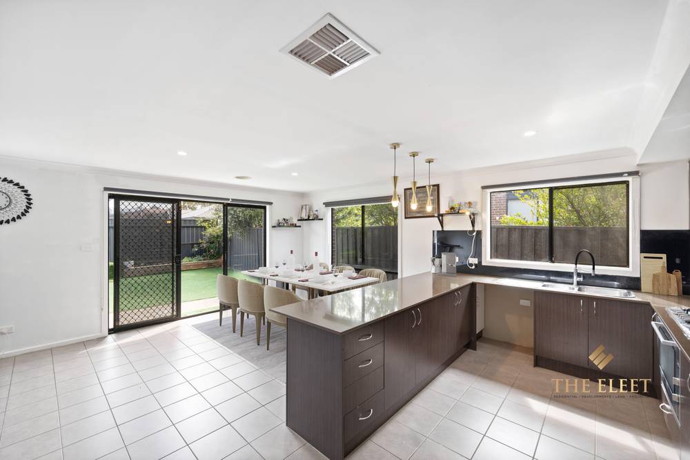 12 Moussa Court, TRUGANINA, VIC 3029