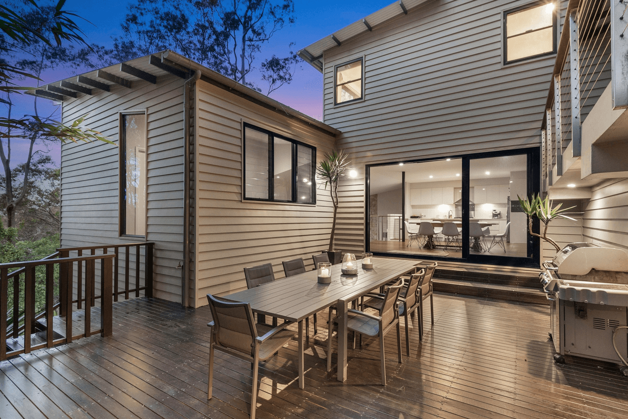 22 Cannes Drive, AVALON BEACH, NSW 2107