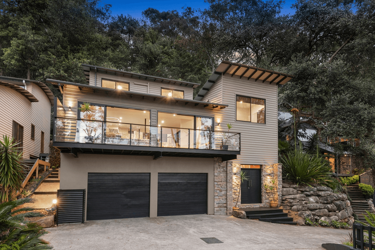 22 Cannes Drive, AVALON BEACH, NSW 2107