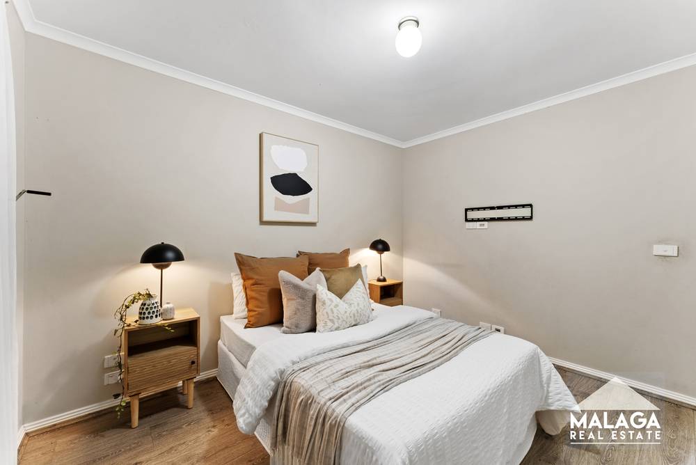 13 Macklin Way, CAROLINE SPRINGS, VIC 3023