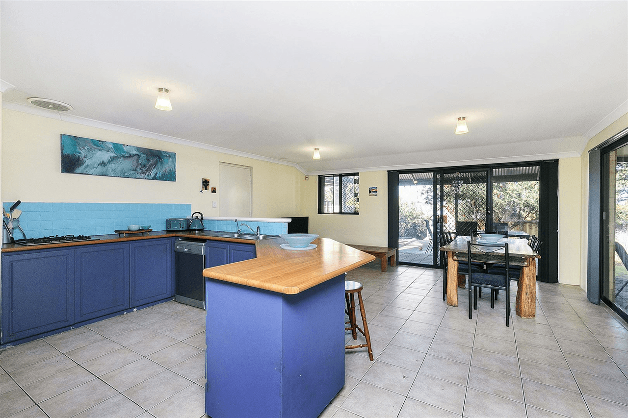 39B La Fayette Boulevard, Bibra Lake, WA 6163