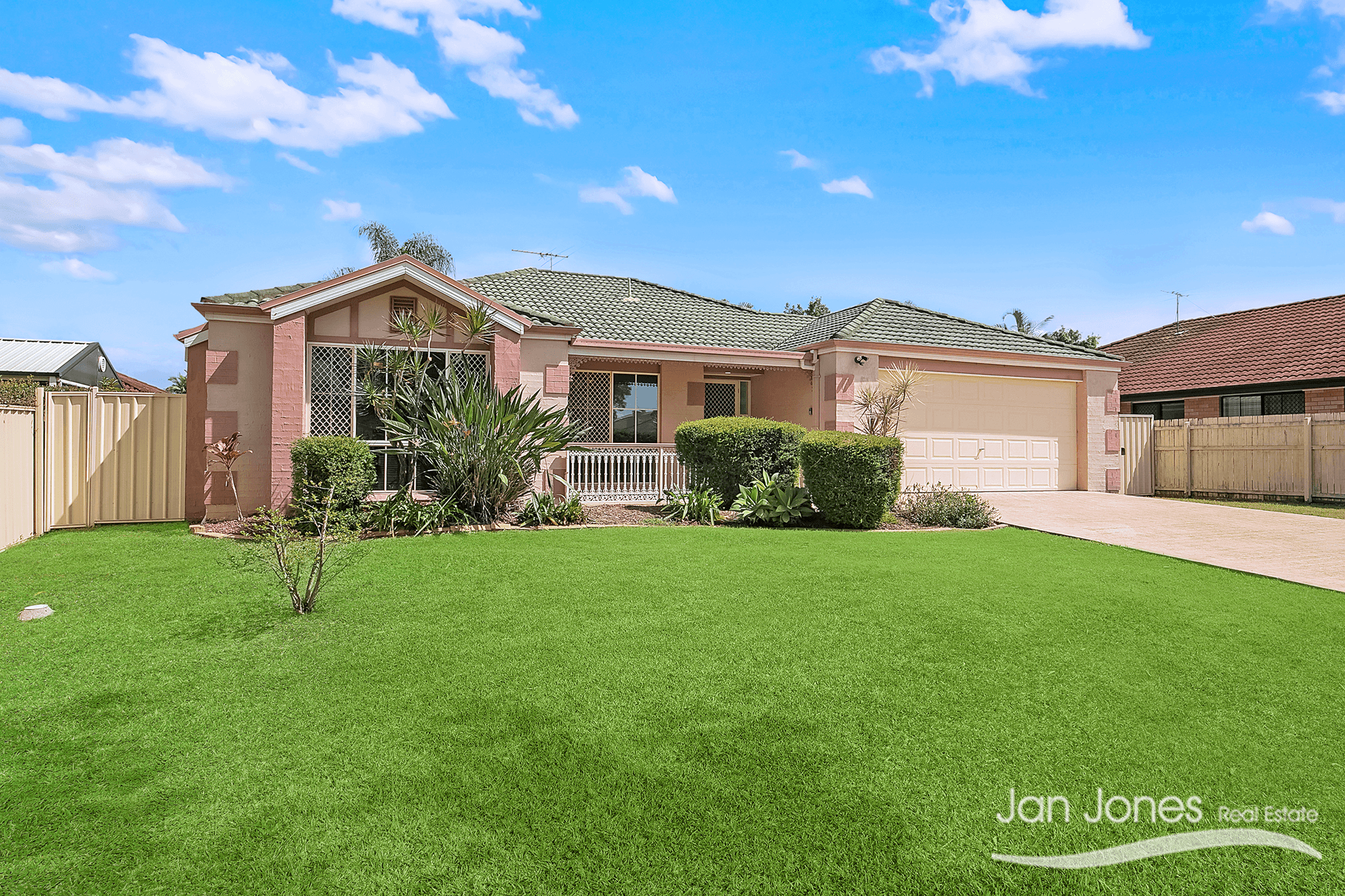 22 Peppertree St, Warner, QLD 4500