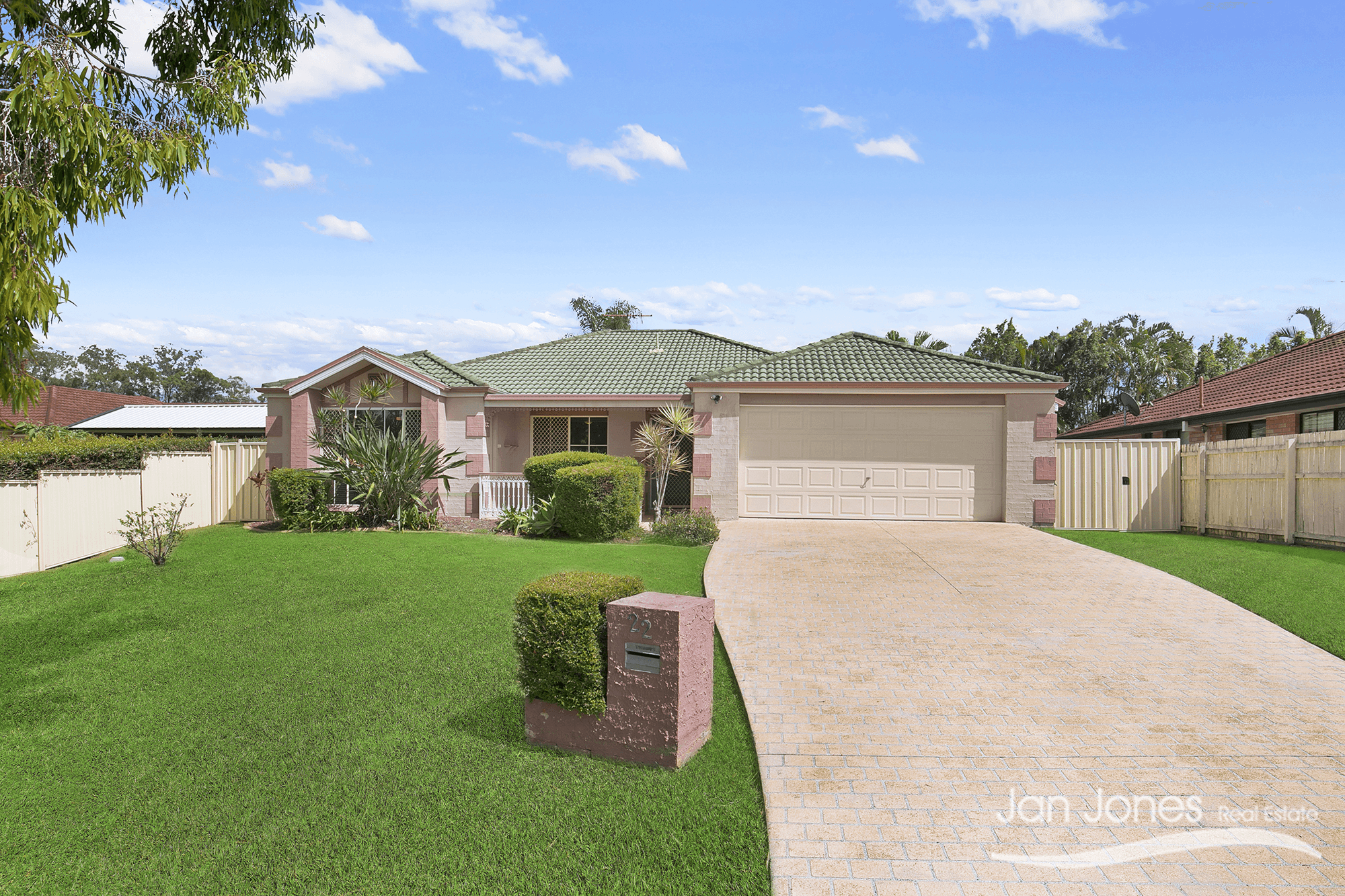 22 Peppertree St, Warner, QLD 4500