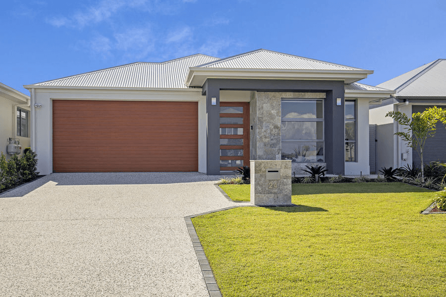 24 Paradise Parade, JACOBS WELL, QLD 4208