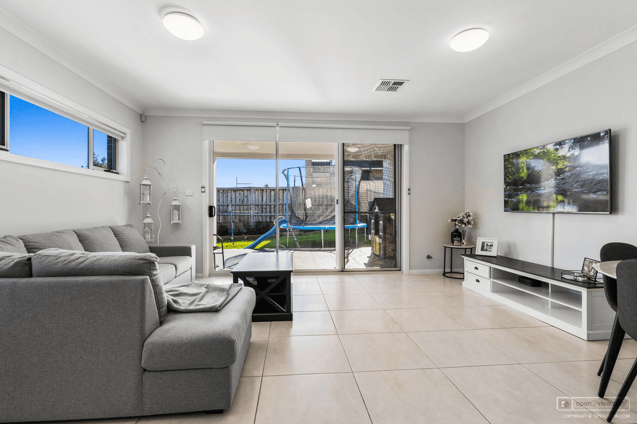 82A Longhurst Street, ORAN PARK, NSW 2570