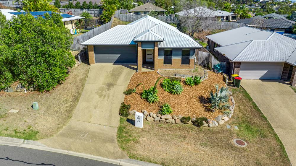 30 Liriope Drive, KIRKWOOD, QLD 4680