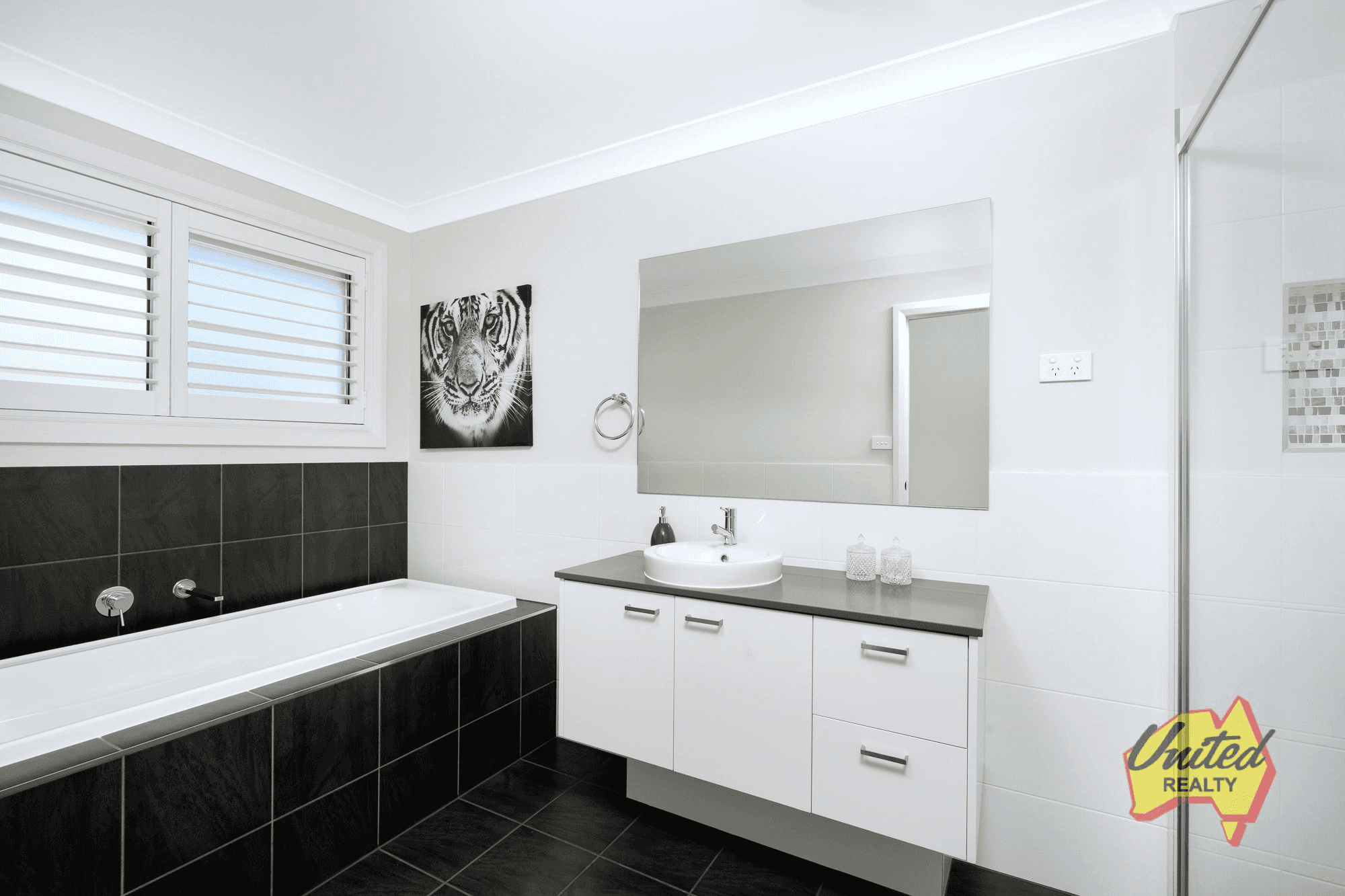 8 Longarm Place, Harrington Park, NSW 2567