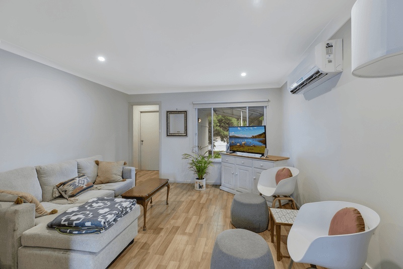 98  Gallipoli Avenue, UMINA BEACH, NSW 2257