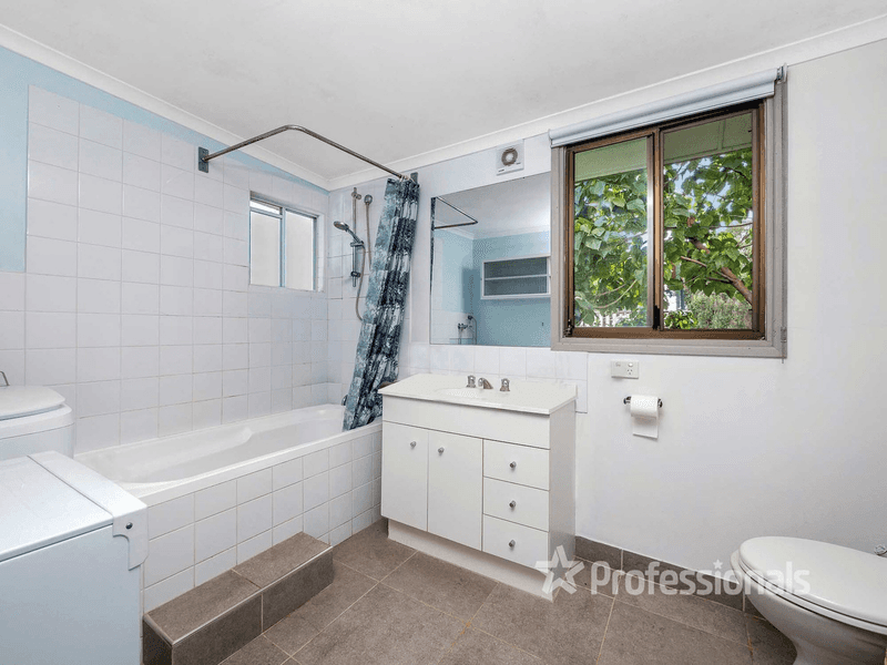 107 Military Road, East Lismore, NSW 2480