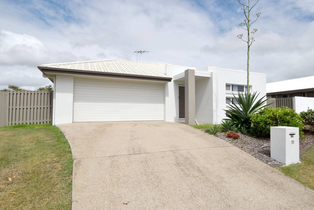 10 Pipit Place, GLEN EDEN, QLD 4680