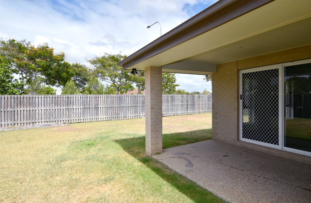 10 Pipit Place, GLEN EDEN, QLD 4680