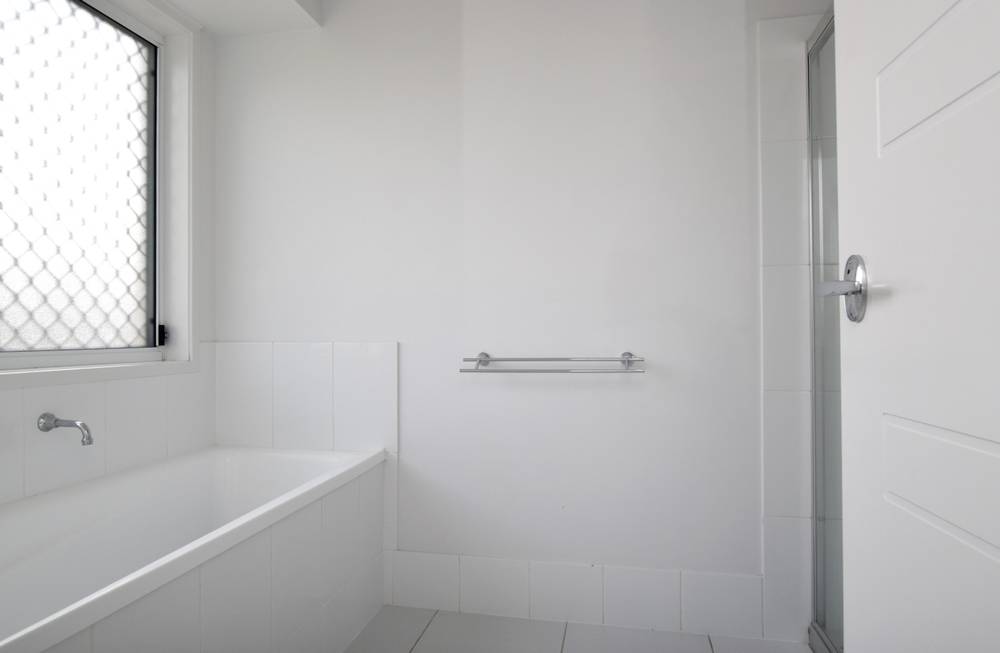 10 Pipit Place, GLEN EDEN, QLD 4680
