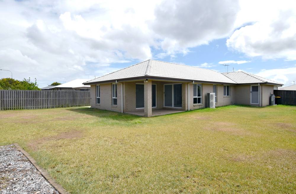 10 Pipit Place, GLEN EDEN, QLD 4680