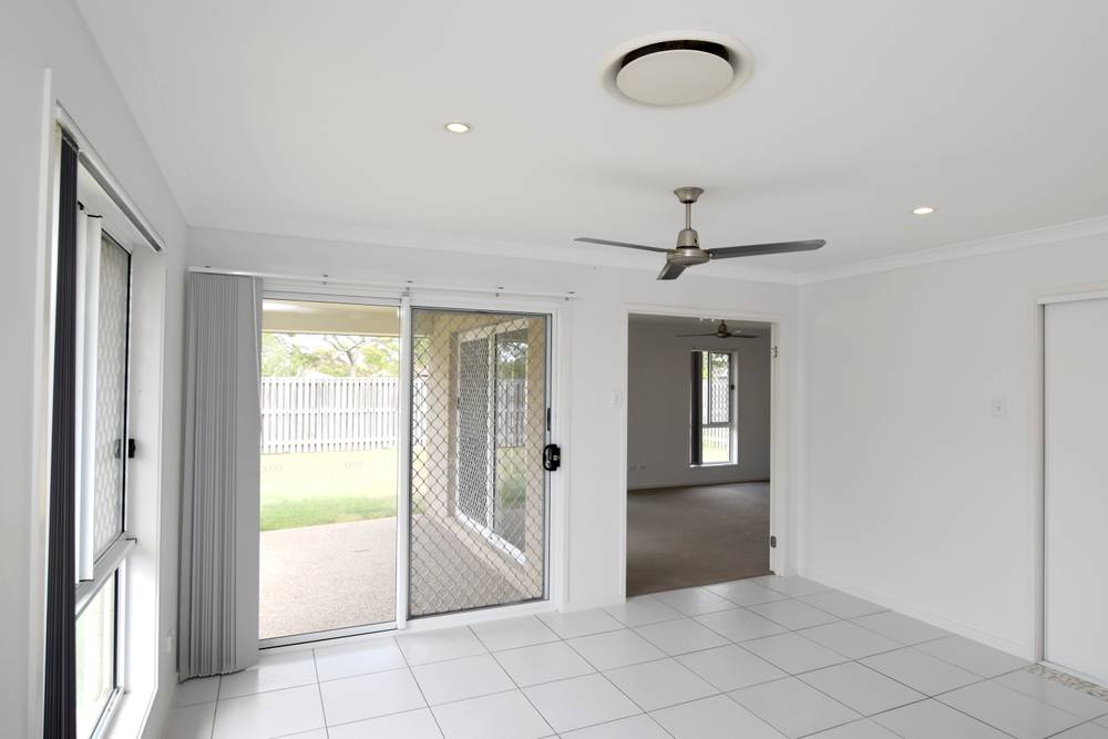 10 Pipit Place, GLEN EDEN, QLD 4680