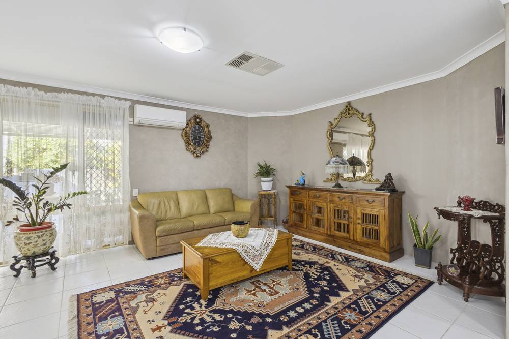 14 Taylor Close, Leda, WA 6170