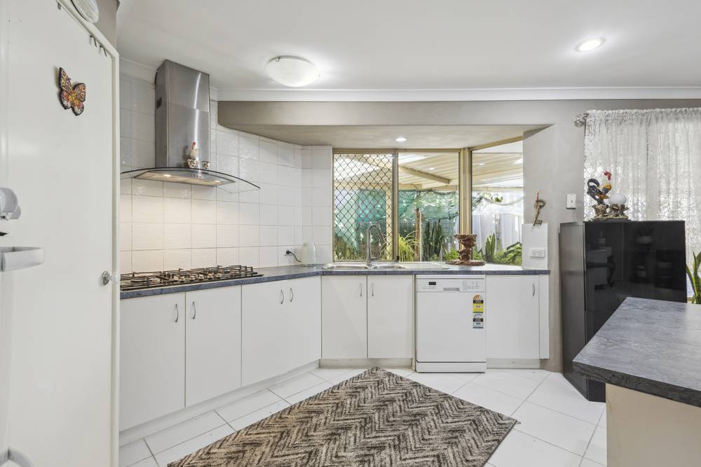 14 Taylor Close, Leda, WA 6170