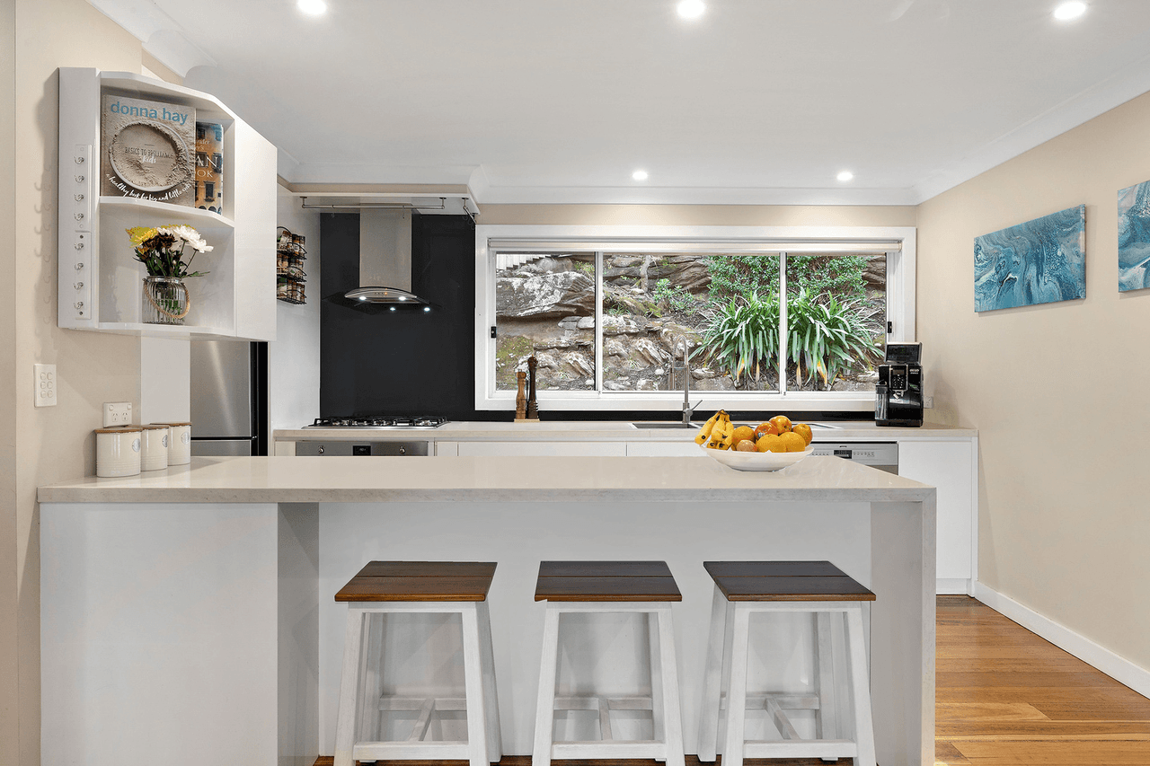 4 The Knoll, Galston, NSW 2159