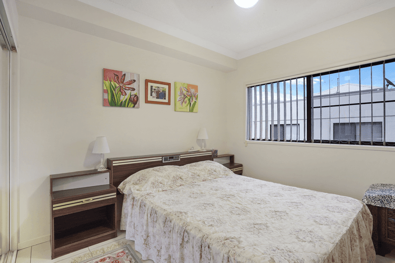 13/3 Rock Street, SCARBOROUGH, QLD 4020