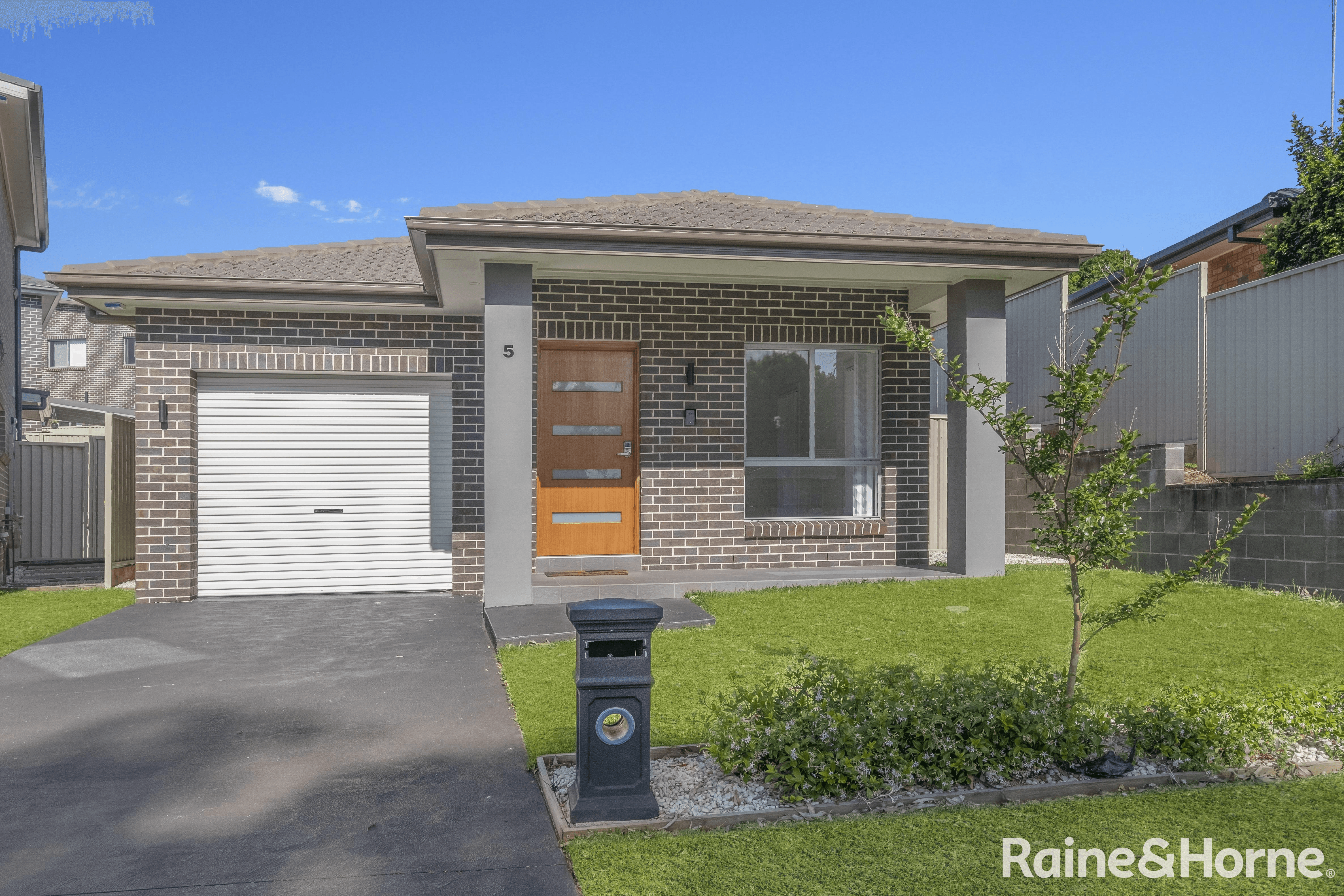 5 Woldhuis Street, QUAKERS HILL, NSW 2763