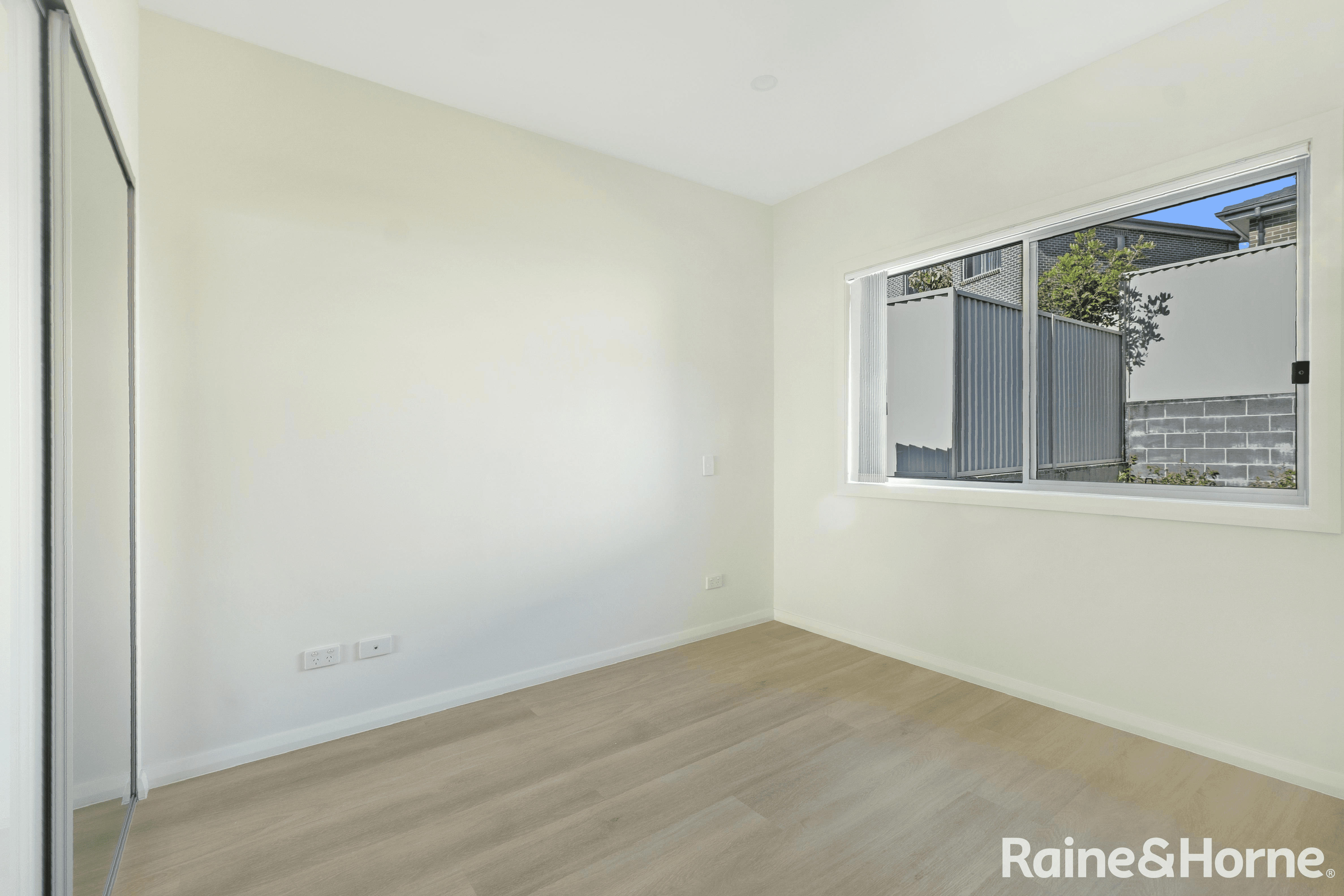 5 Woldhuis Street, QUAKERS HILL, NSW 2763