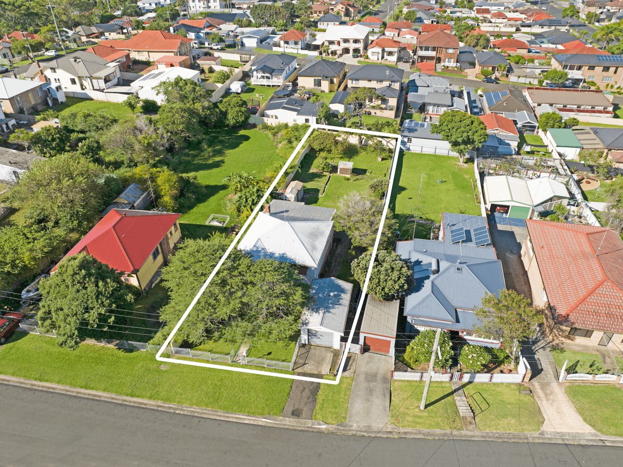 4 Hixson Street, PORT KEMBLA, NSW 2505