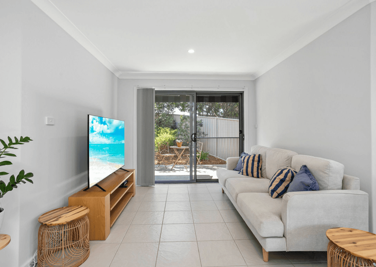 1/38 Emerald Drive, DIAMOND BEACH, NSW 2430