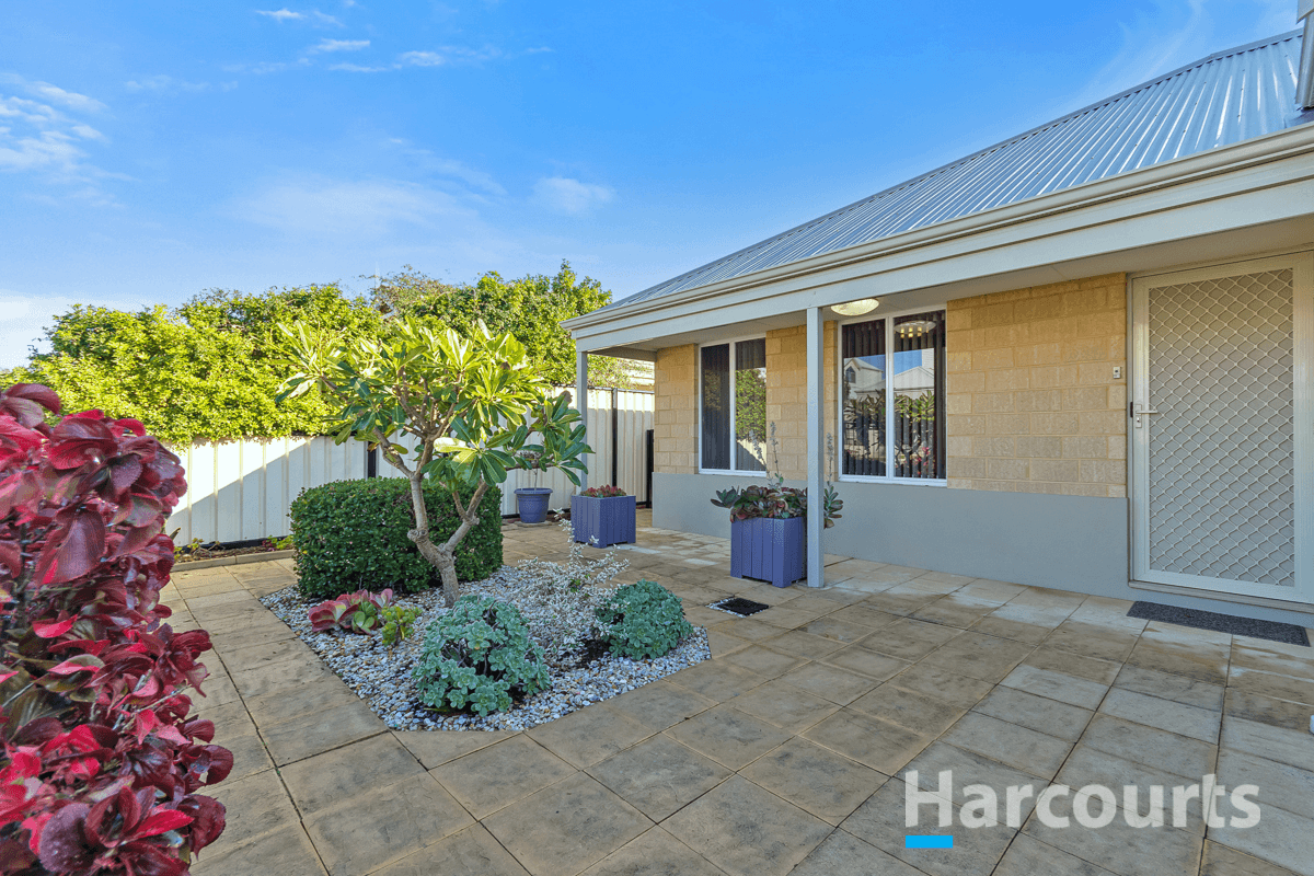 40 Gaudi Way, CLARKSON, WA 6030