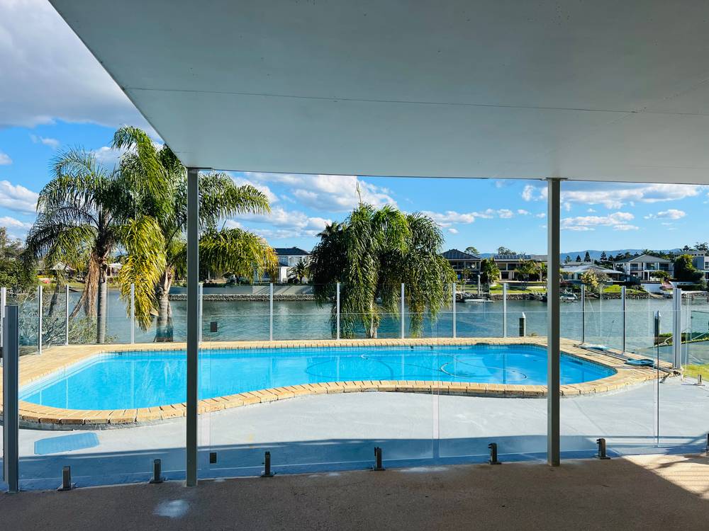 2/@ Cabana Boulevard, BENOWA, QLD 4217