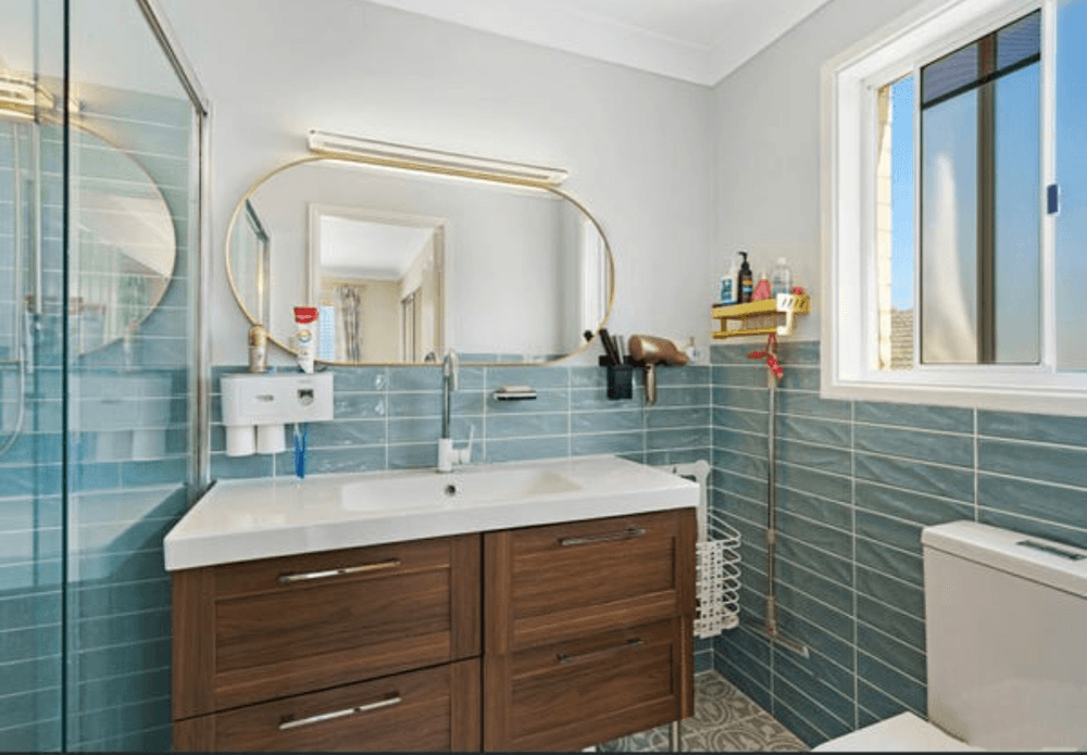 2/@ Cabana Boulevard, BENOWA, QLD 4217