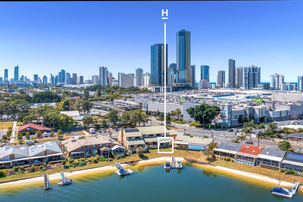 3/2 Bacardi Court, MERMAID WATERS, QLD 4218