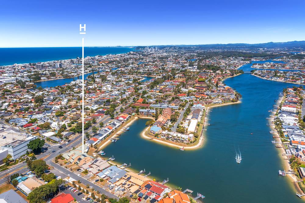 3/2 Bacardi Court, MERMAID WATERS, QLD 4218