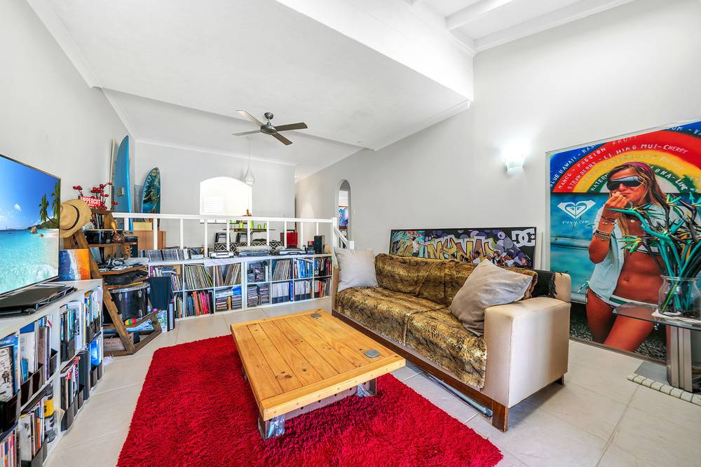 3/2 Bacardi Court, MERMAID WATERS, QLD 4218