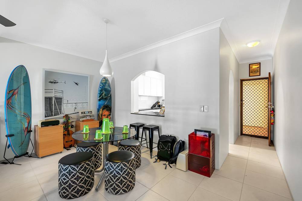 3/2 Bacardi Court, MERMAID WATERS, QLD 4218