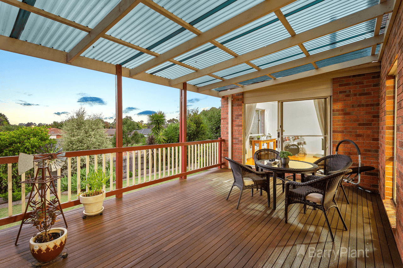 57 Sandalwood Drive, Narre Warren, VIC 3805