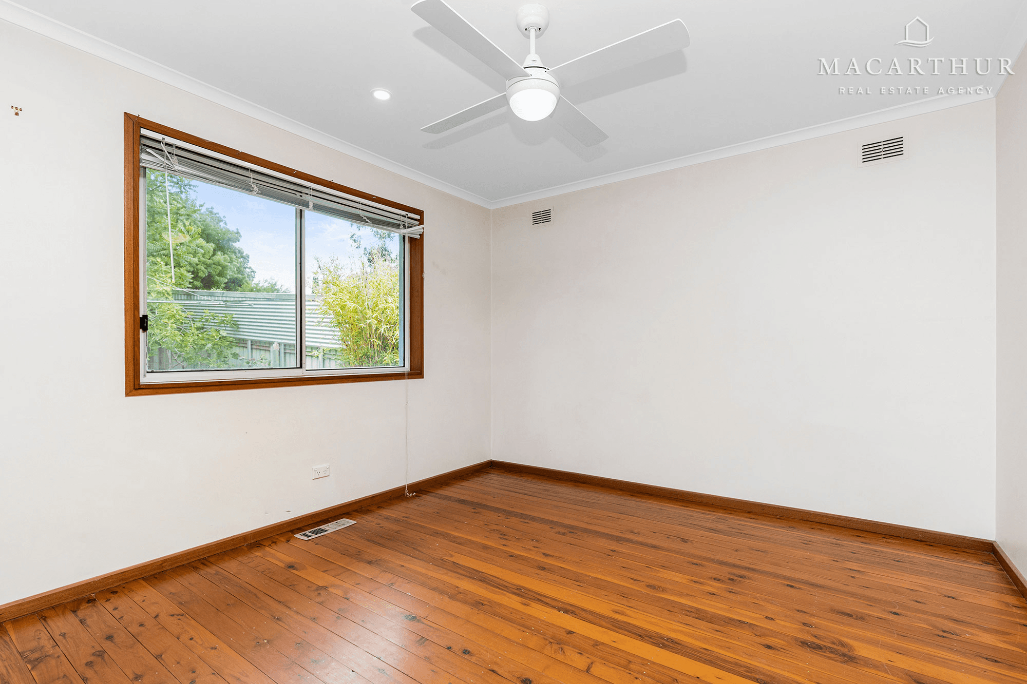 28 Alexander Street, Ashmont, NSW 2650