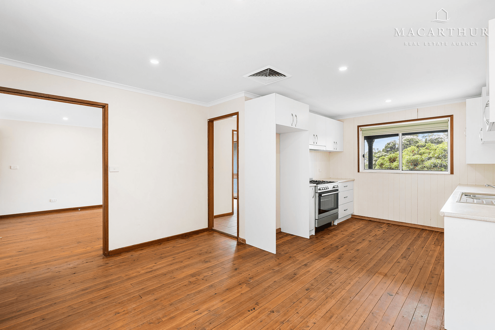 28 Alexander Street, Ashmont, NSW 2650