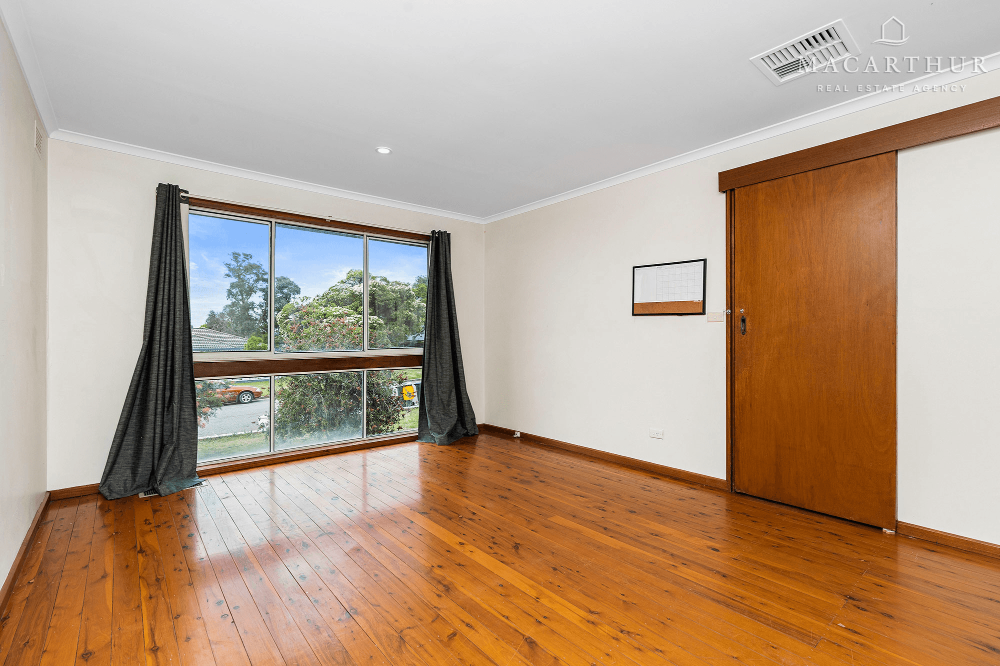 28 Alexander Street, Ashmont, NSW 2650