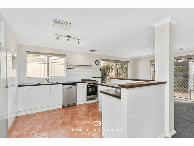 14B Rivett Way, Brentwood, WA 6153