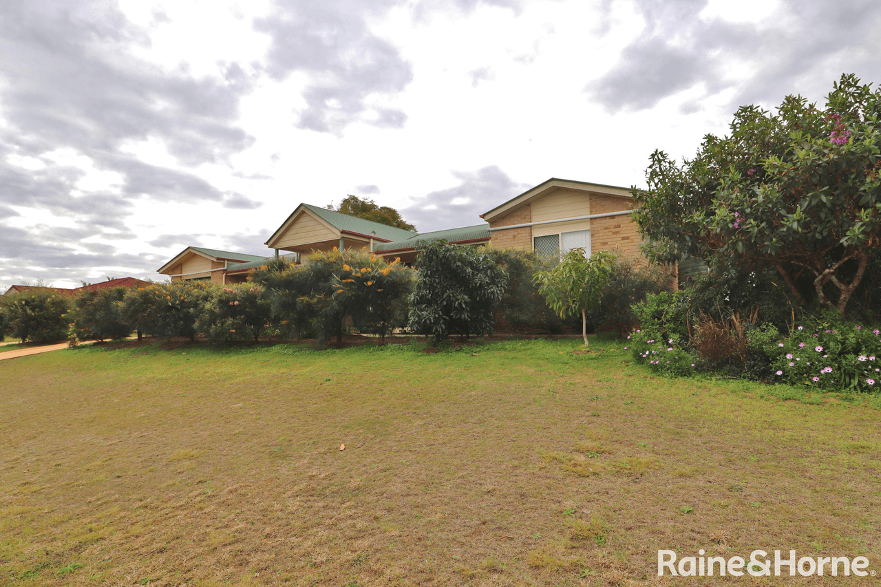 1 Bottlebrush Street, KINGAROY, QLD 4610