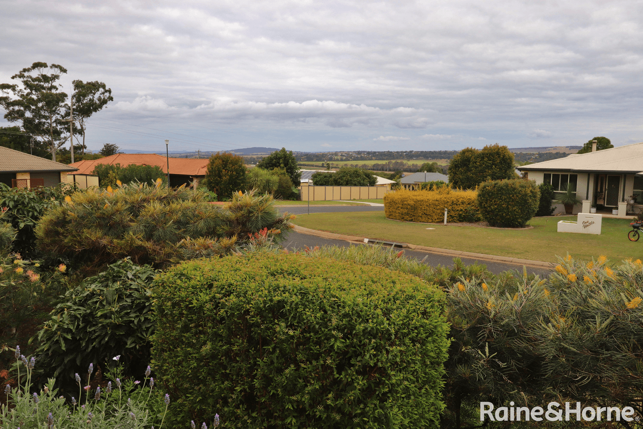 1 Bottlebrush Street, KINGAROY, QLD 4610