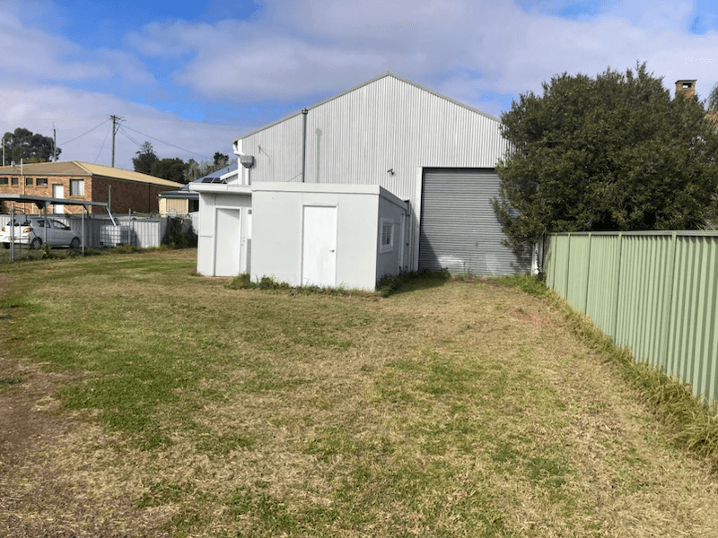 90 BETTINGTON STREET, MERRIWA, NSW 2329