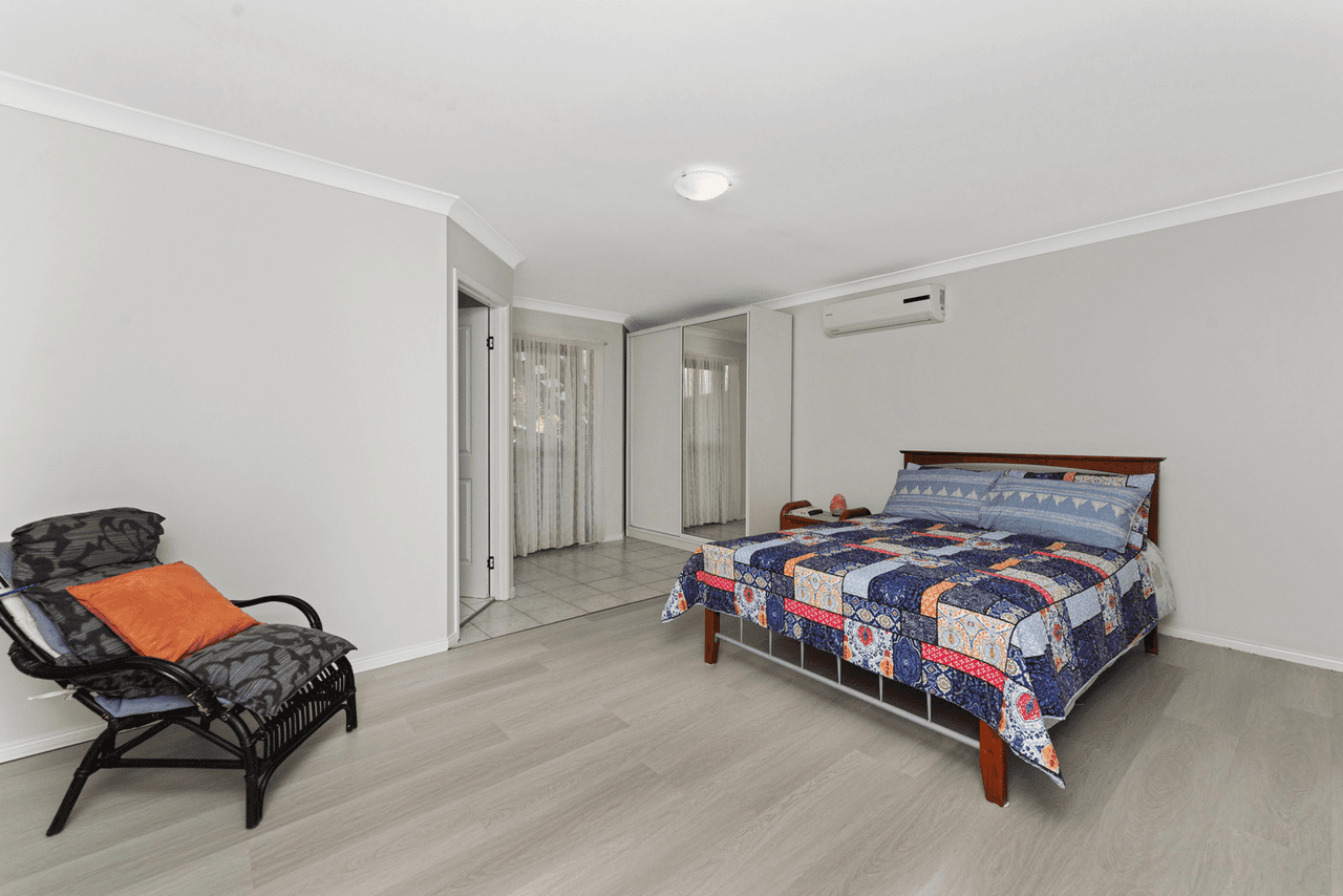 20 Hillgrove Court, OXENFORD, QLD 4210