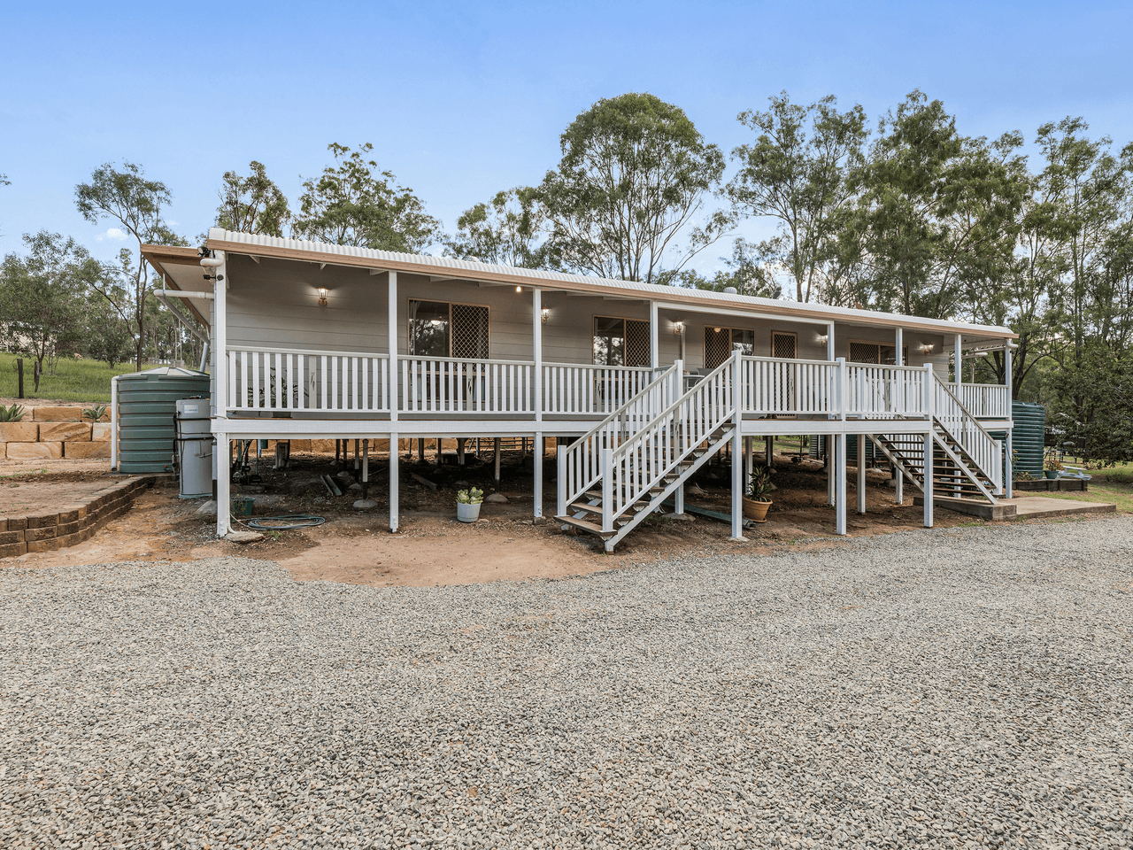 1 Brolga Court, REGENCY DOWNS, QLD 4341